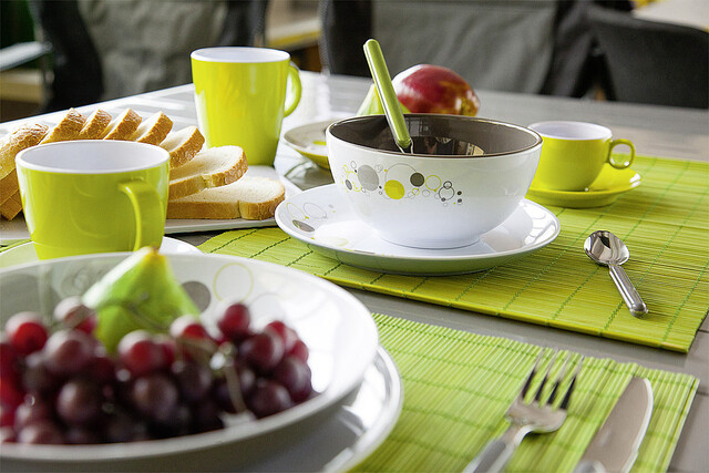  MOVERA  SERVICE VAISSELLE EN MELAMINE BRUNNER SPACE 16 PCS